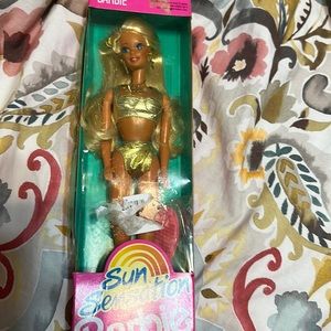 Barbie sun station, NWT